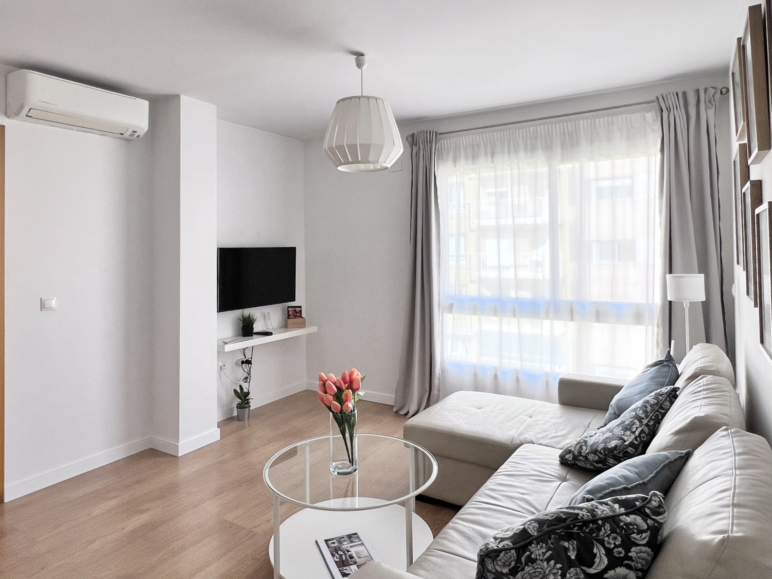 Holiday rental apartaments in Málaga. Apartments in the city center and El Palo beach. The best location in Málaga. - El Palo 1