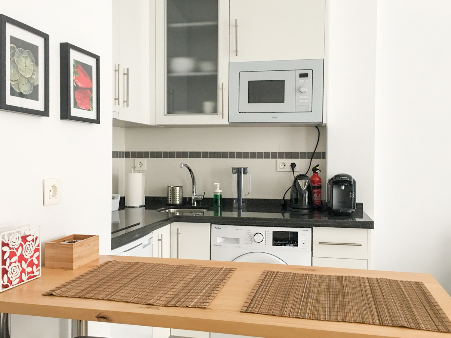 Holiday rental apartaments in Málaga. Apartments in the city center and El Palo beach. The best location in Málaga. - Picacho 1