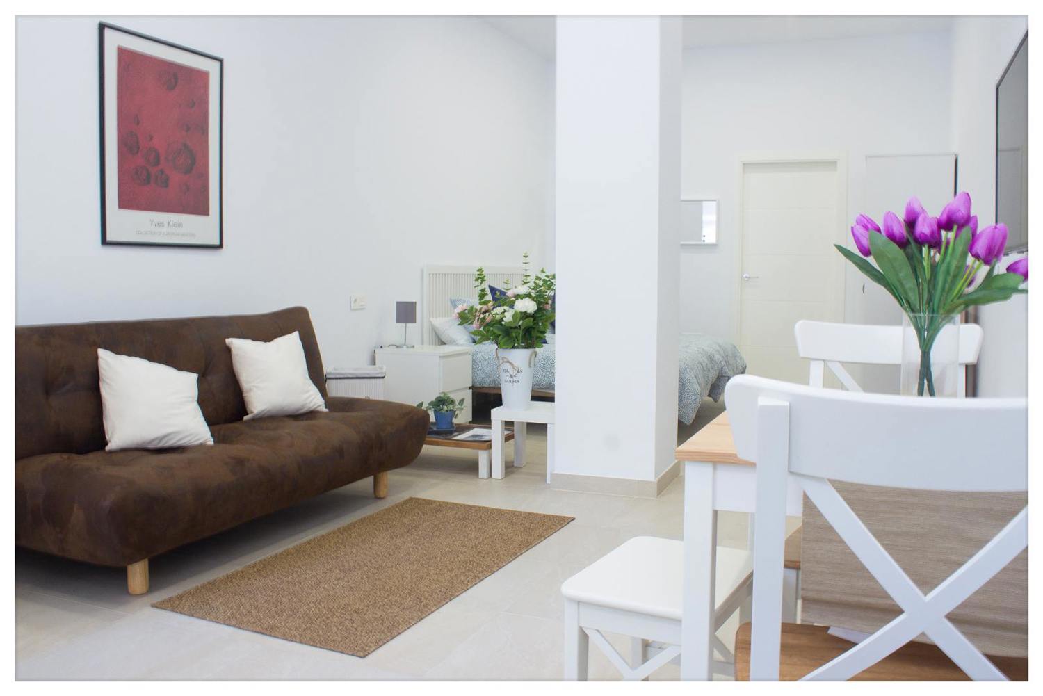 Holiday rental apartaments in Málaga. Apartments in the city center and El Palo beach. The best location in Málaga. - Estación Centro Vialia  6