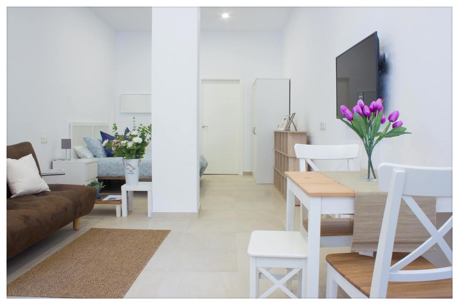 Holiday rental apartaments in Málaga. Apartments in the city center and El Palo beach. The best location in Málaga. - Estación Centro Vialia  6