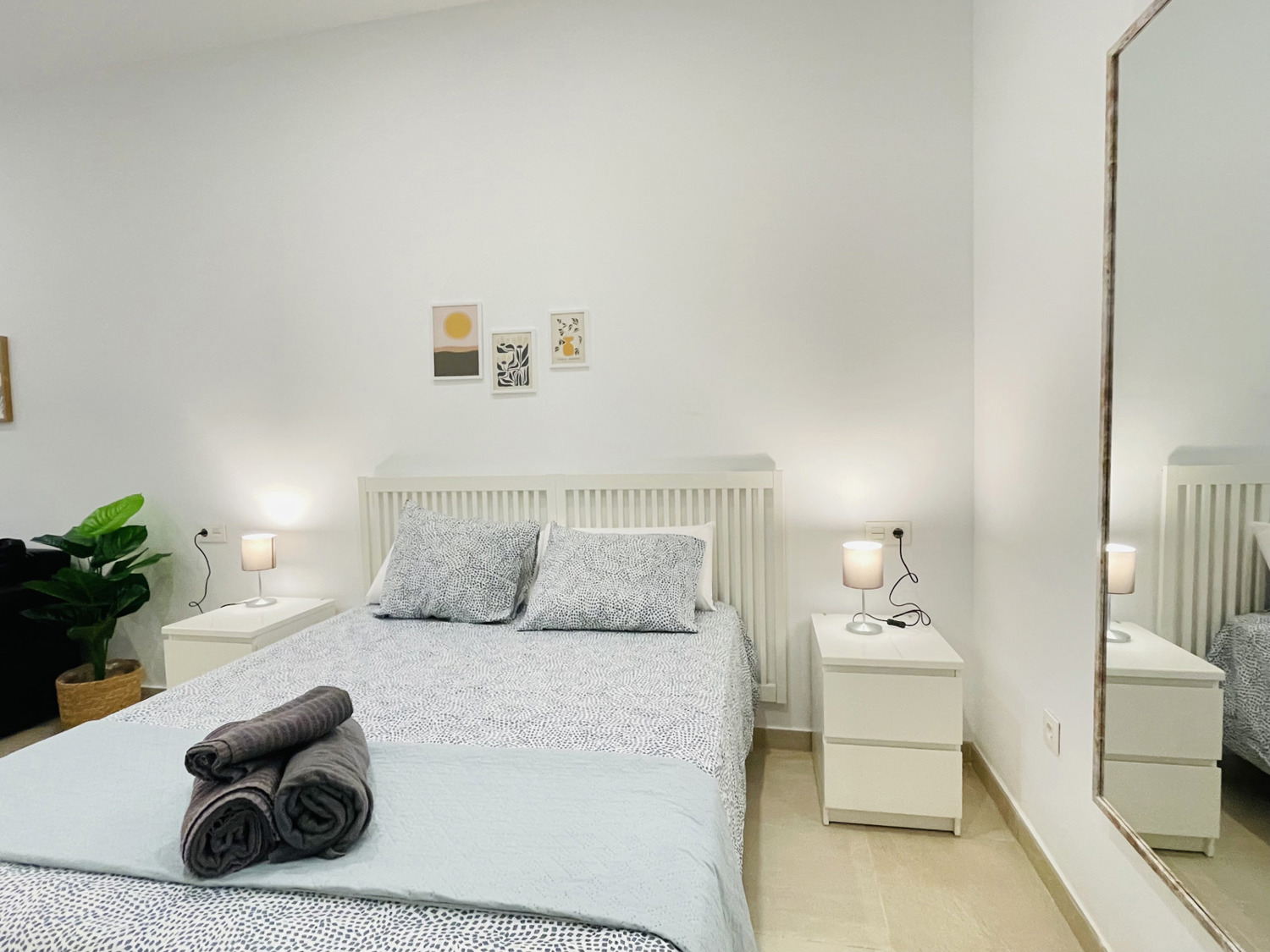 Disfruta de los mejores apartamentos vacacionales en Málaga. Visita Estación Centro VIALIA 7