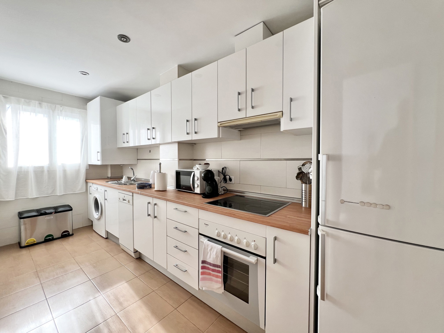 Holiday rental apartaments in Málaga. Apartments in the city center and El Palo beach. The best location in Málaga. - VARELA ÁTICO: 2 dormitorios y terraza